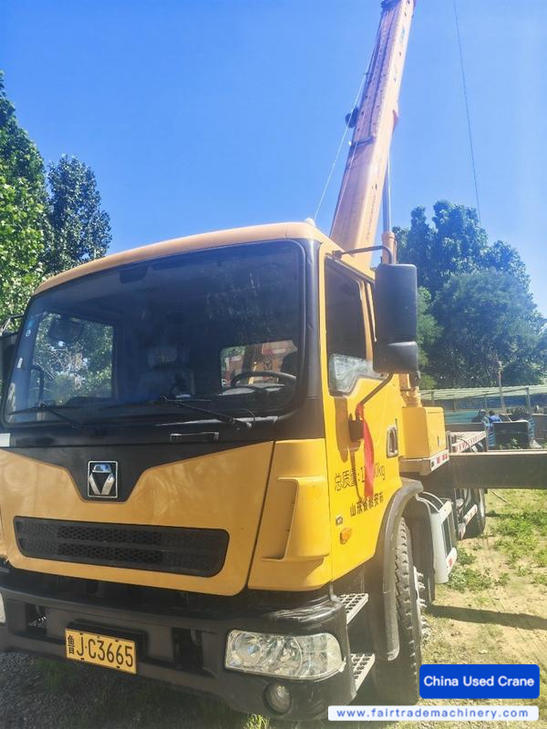 Buy XCMG XCT12L4 Used Crane / 1